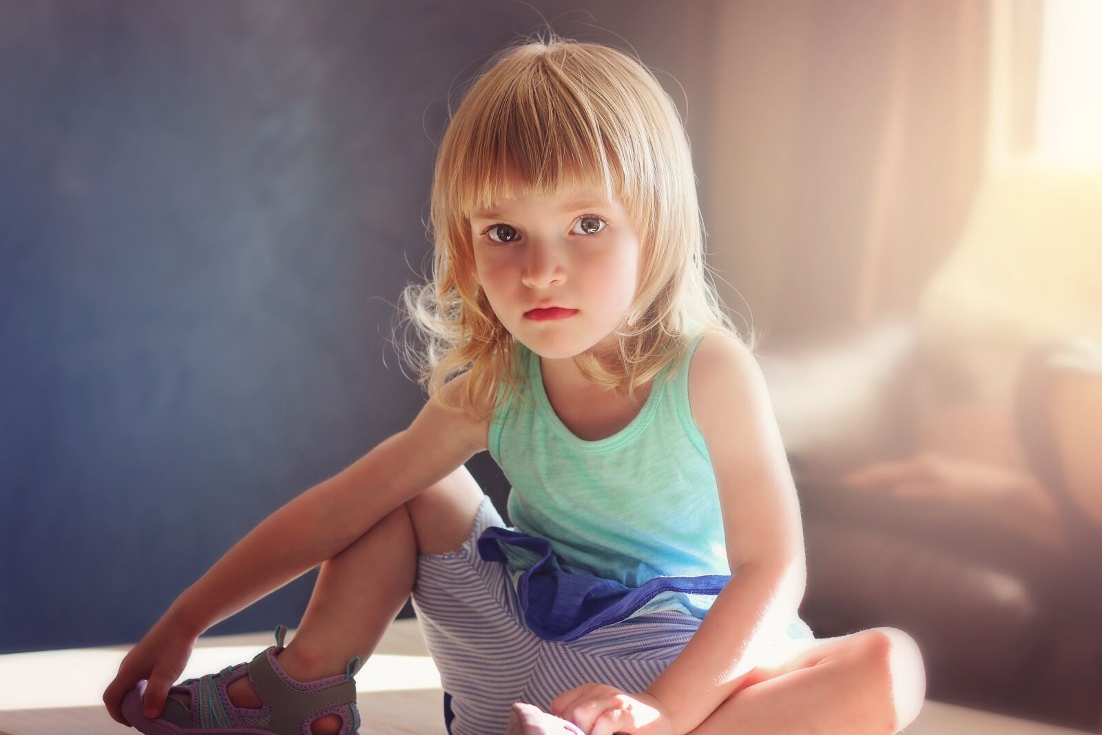 Canon EOS 70D + Canon EF 50mm F1.8 II sample photo. Girl, little, play photography