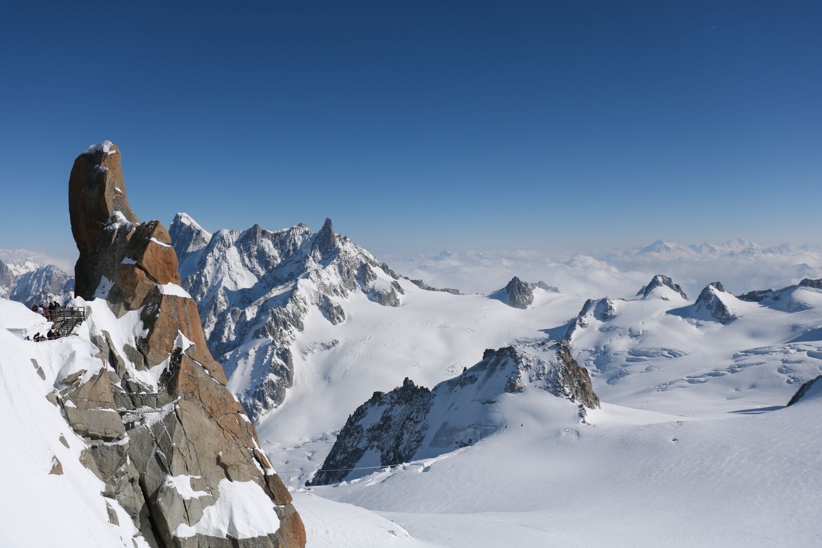 Canon EOS 750D (EOS Rebel T6i / EOS Kiss X8i) sample photo. Mountain, snow, landscape photography