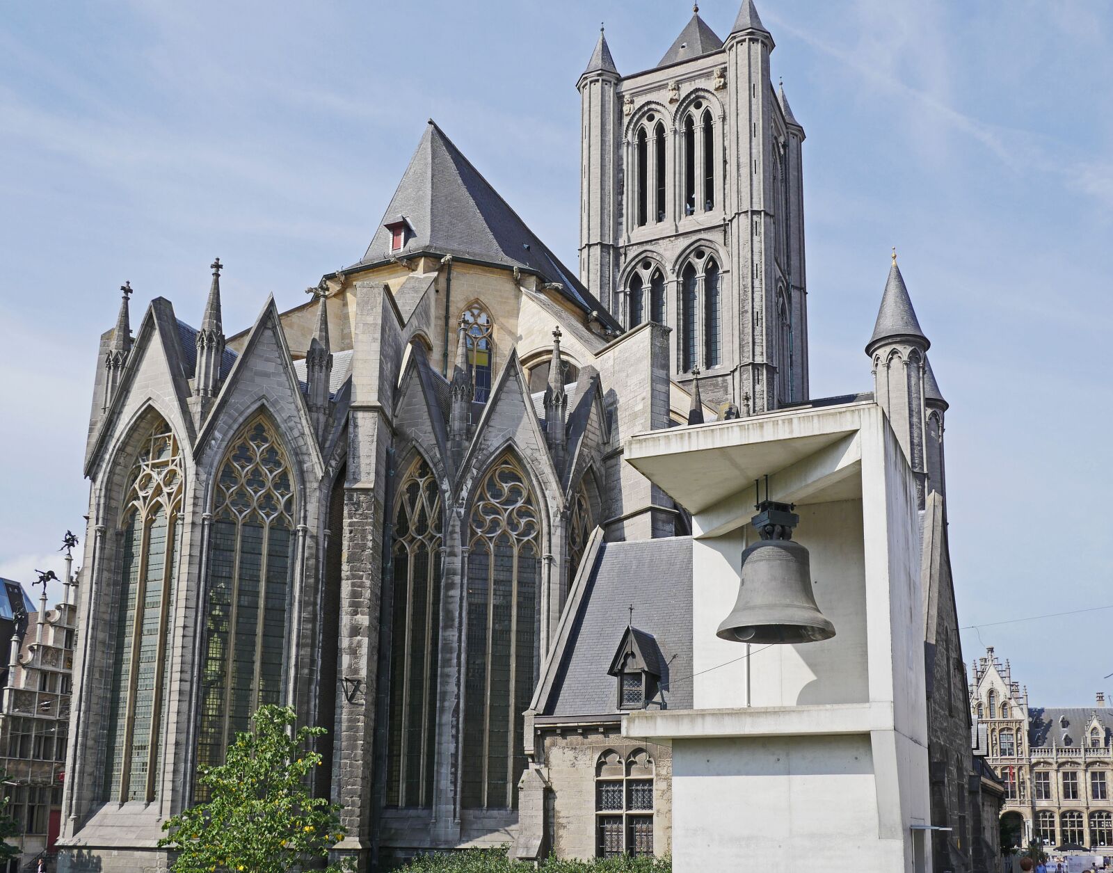 Panasonic Lumix DMC-GX8 sample photo. Gent, sint niklaaskerk, single photography