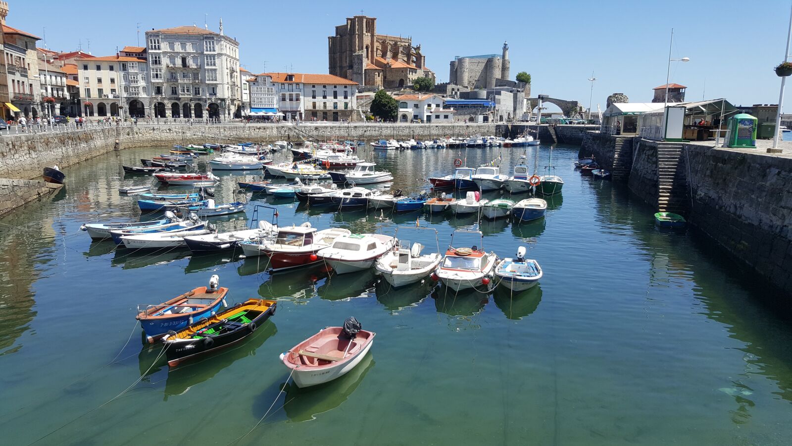 Samsung Galaxy S6 sample photo. Cantabria, spain, marinero photography