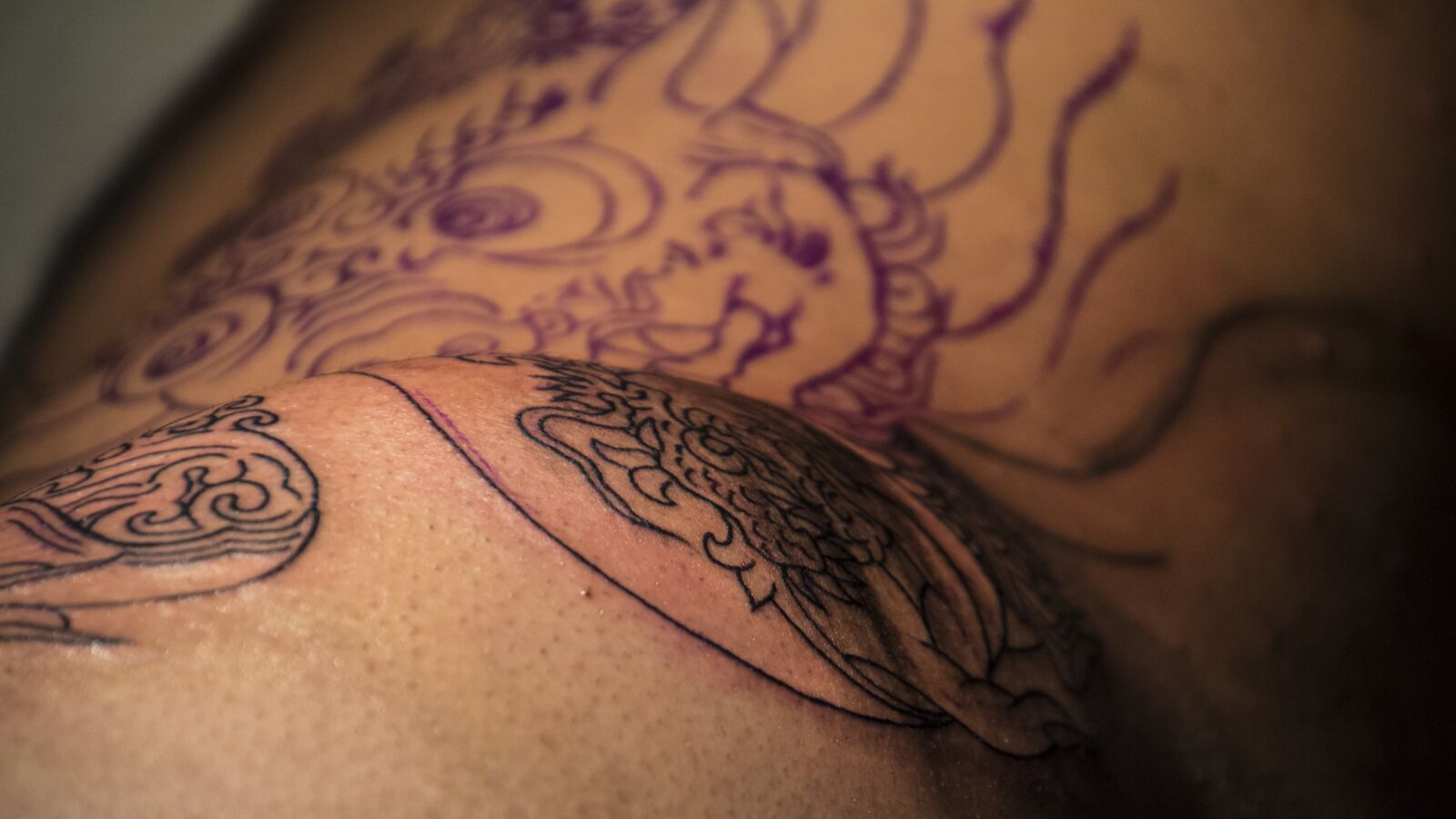 Canon EOS 70D sample photo. Tattoo, tattoo artist, body photography