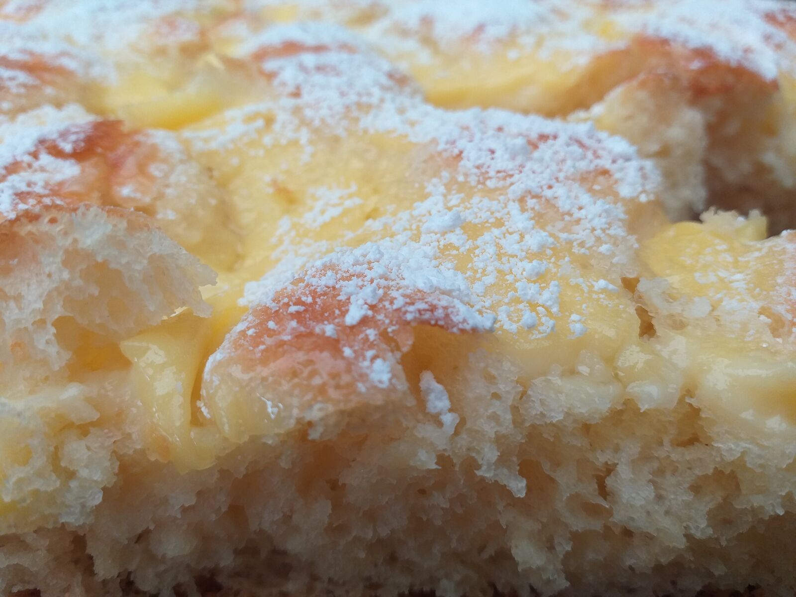 Samsung Galaxy J4+ sample photo. Butter cake, cake, sweet photography