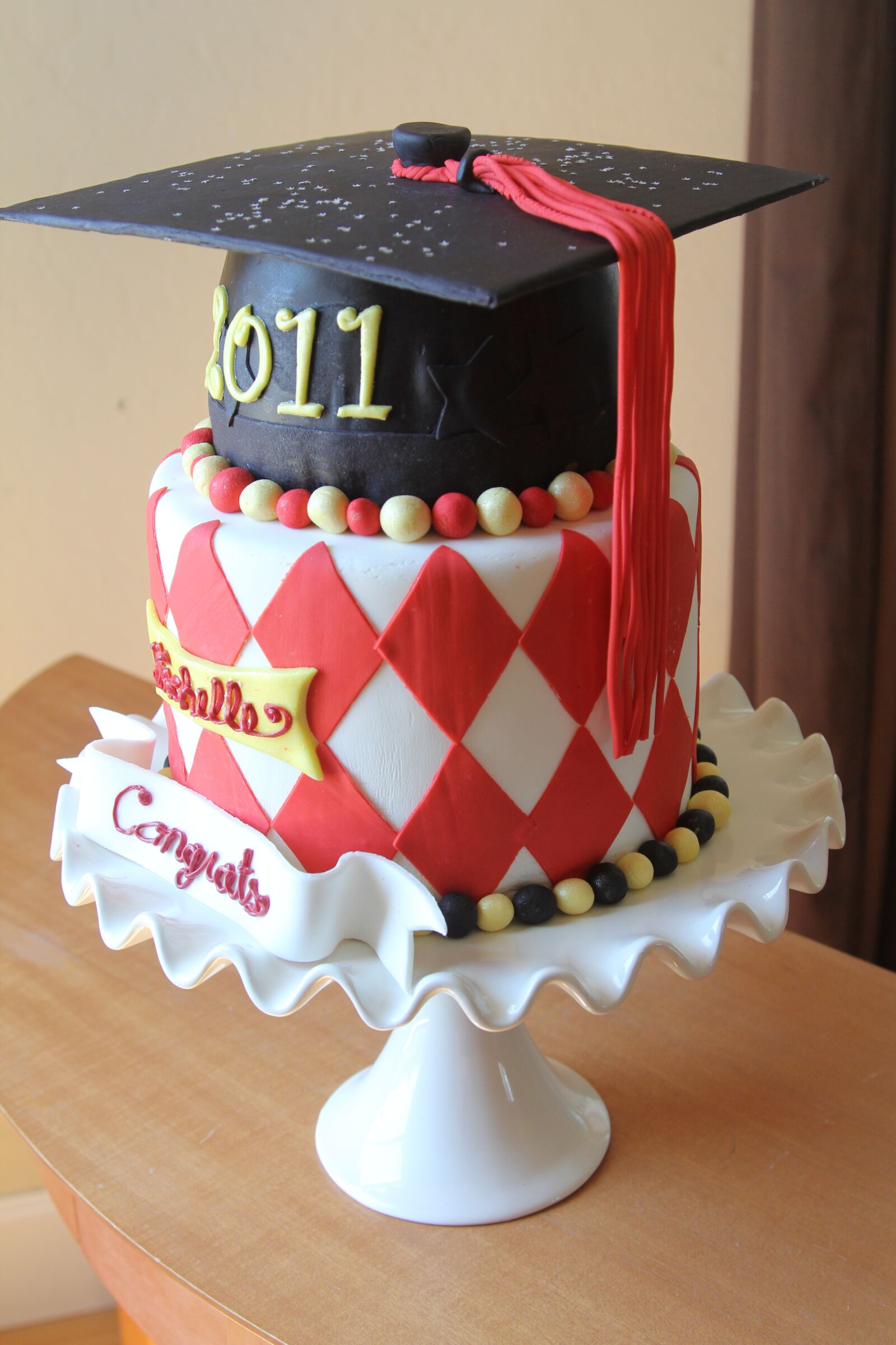 Canon EOS 60D + Canon EF 24-105mm F4L IS USM sample photo. Graduation, graduation cake, chocolate photography