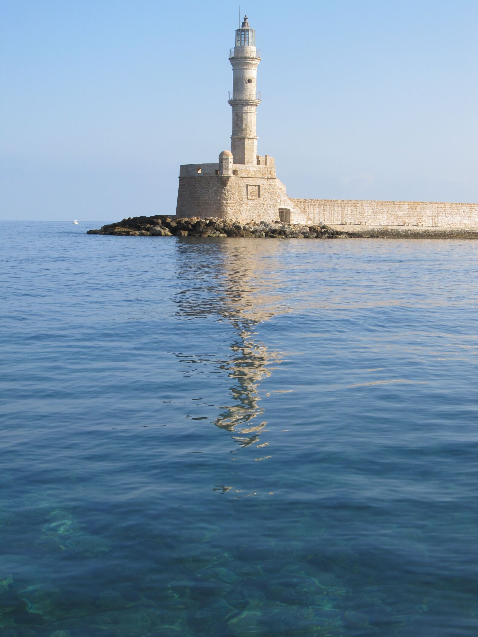 Canon PowerShot SX130 IS sample photo. Water, crete, greece photography