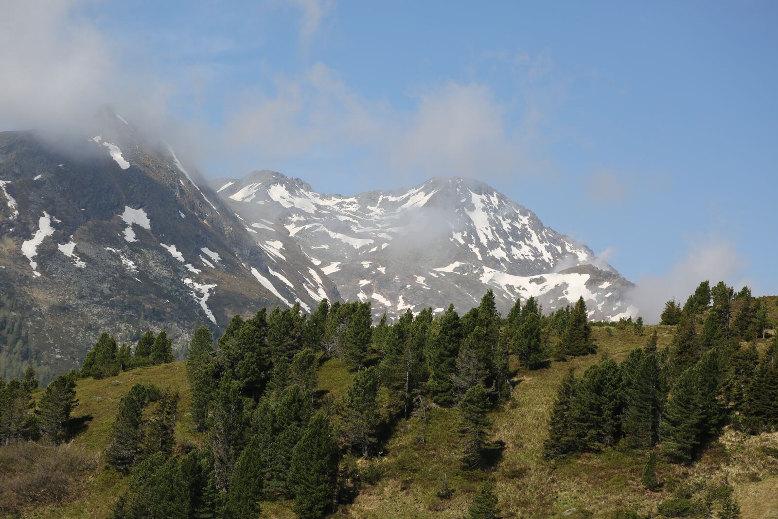 Canon EF 24-105mm F4L IS USM sample photo. Sky, mountains, landscape photography