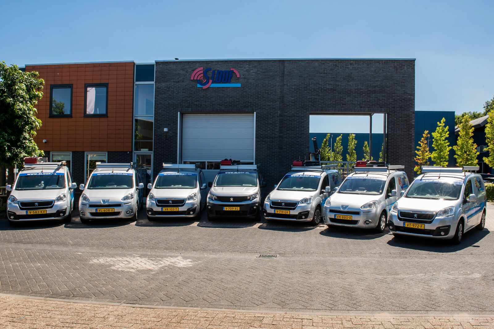 Nikon D750 sample photo. Tedious, company, business park photography