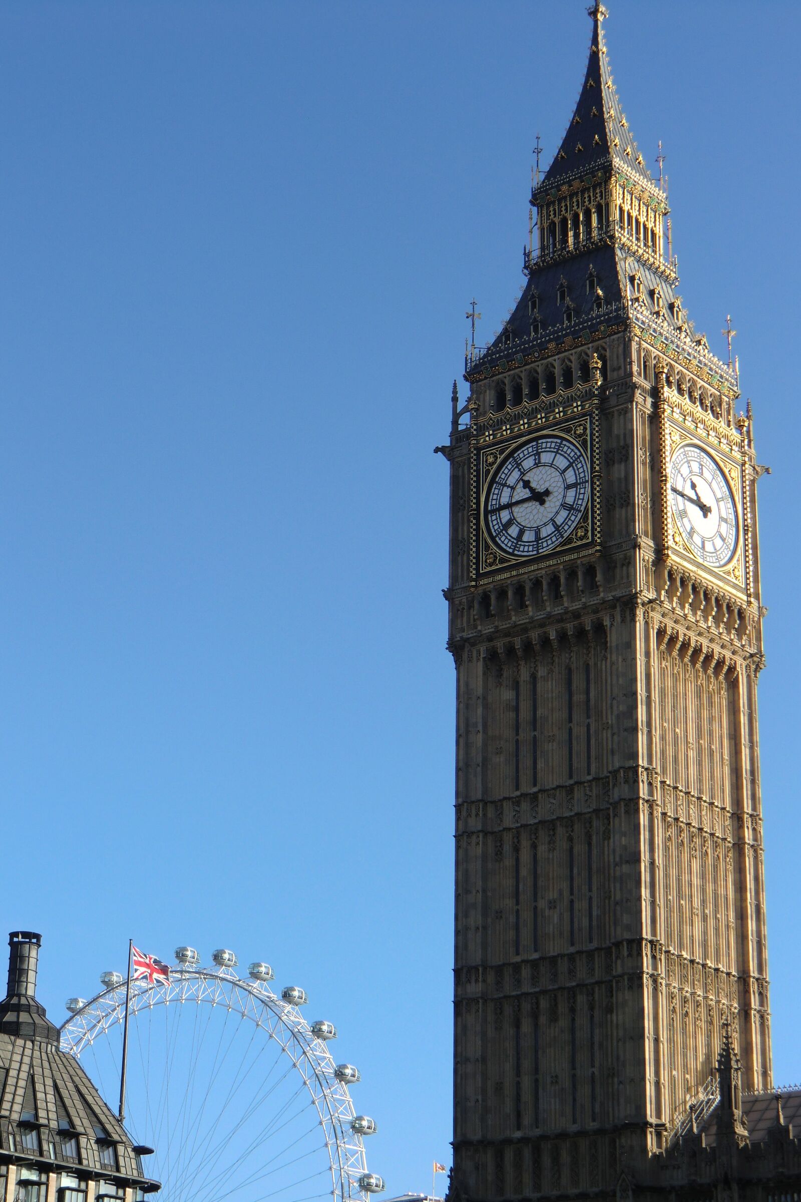 CASIO EX-H15 sample photo. London, big ben, church photography