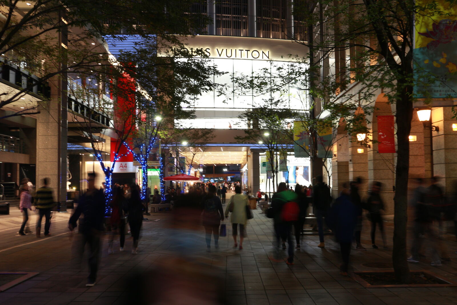Canon EOS M sample photo