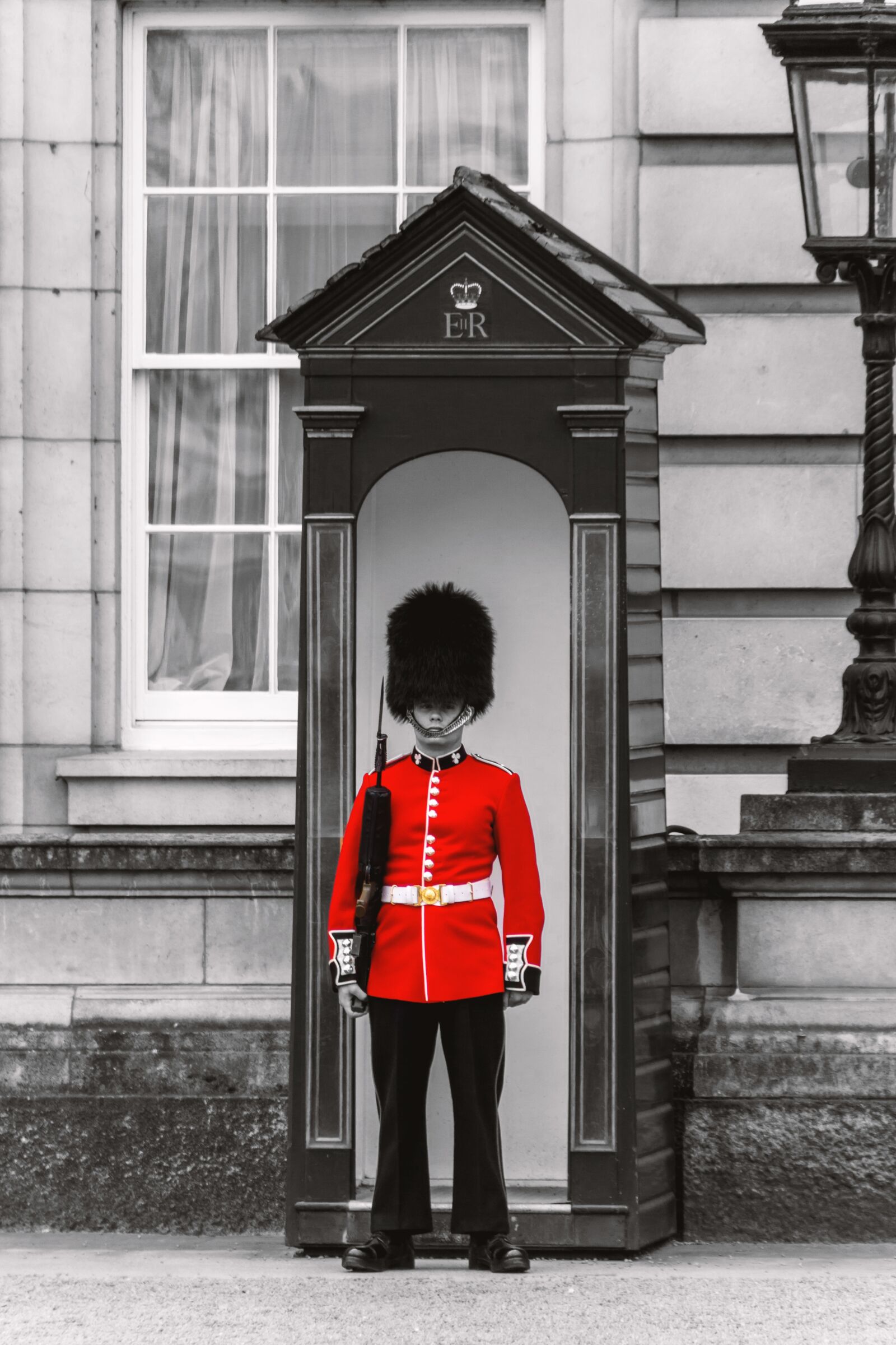 Canon EOS 70D sample photo. London, grenadier guards, places photography
