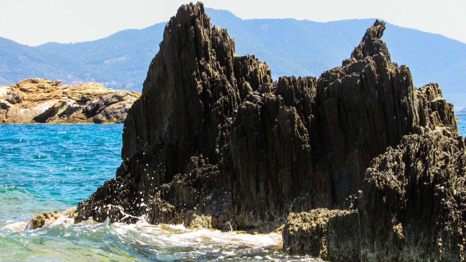 Canon PowerShot SX400 IS sample photo. Greece, skiathos, rock photography