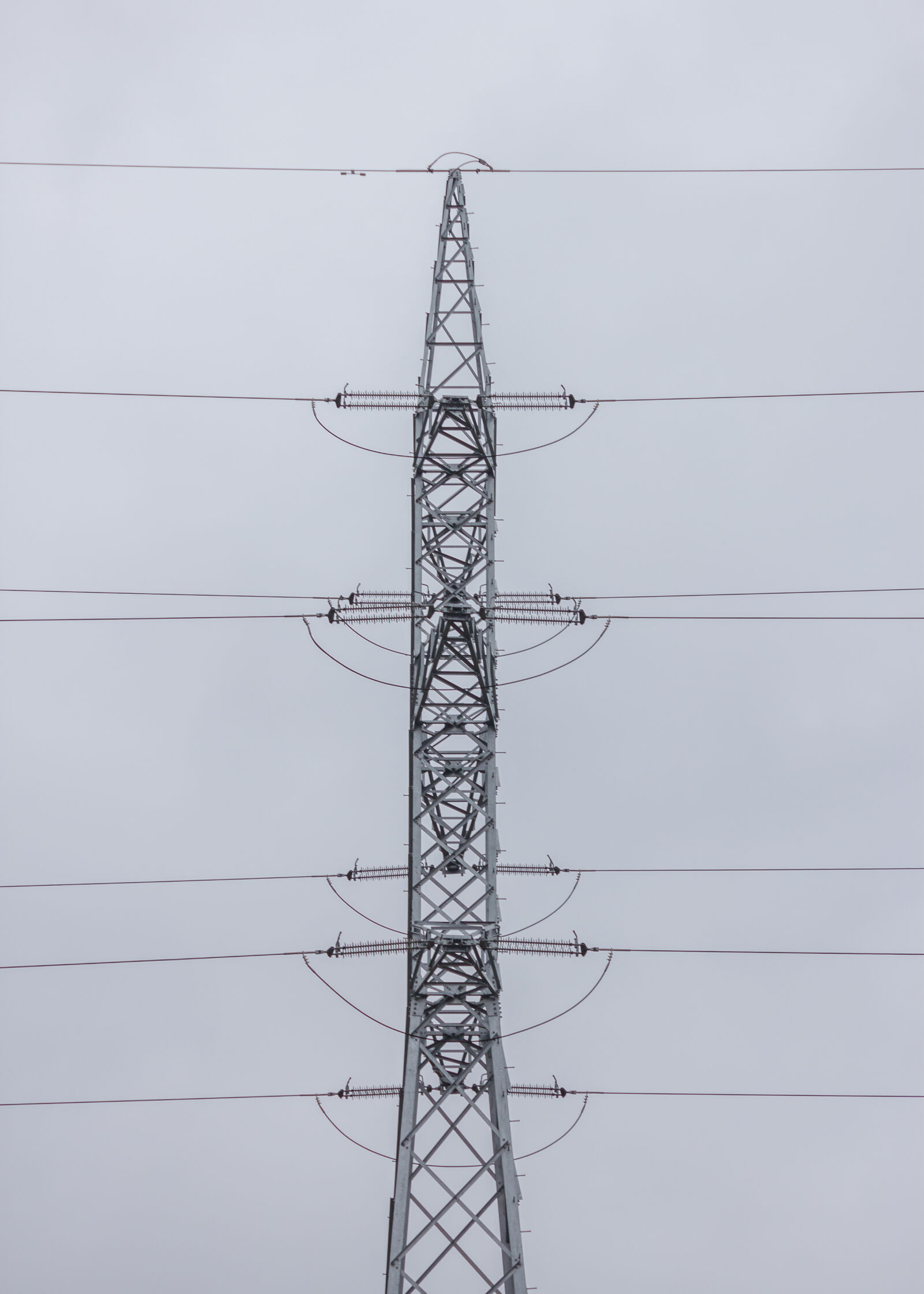 Canon EOS 550D (EOS Rebel T2i / EOS Kiss X4) sample photo. Electricity, grey, industrial, metal photography