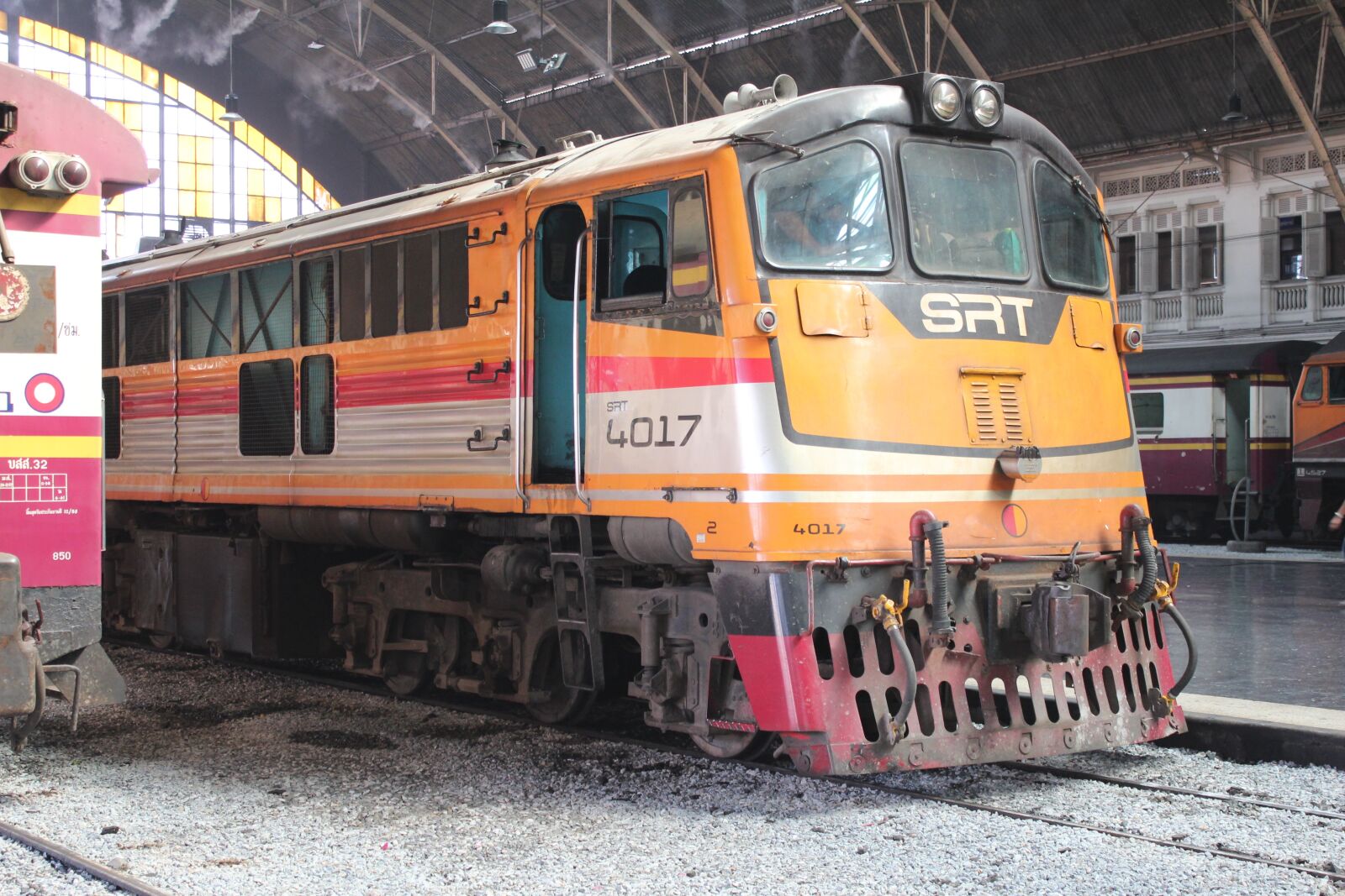 Canon EOS 600D (Rebel EOS T3i / EOS Kiss X5) sample photo. Train, loco, locomotive photography