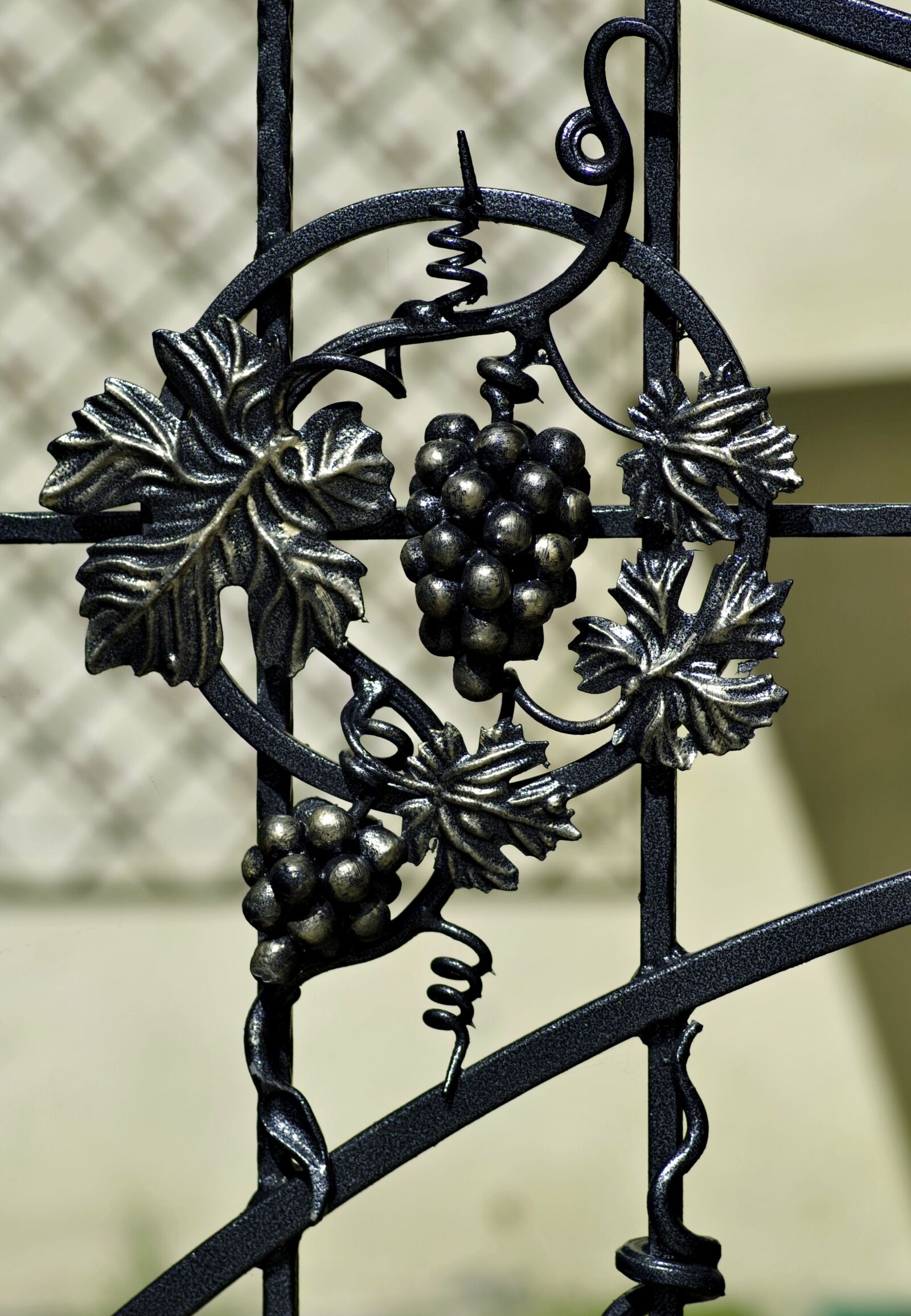Pentax K-S2 sample photo. Vineyard, sign, symbol photography