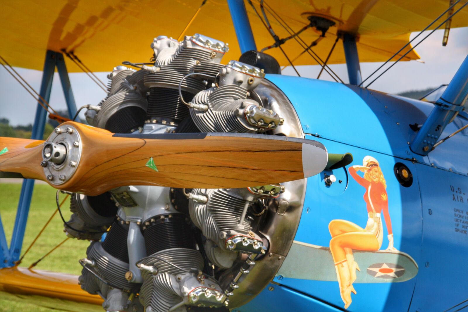 Canon EOS 450D (EOS Rebel XSi / EOS Kiss X2) sample photo. Aircraft, motor, aviation photography