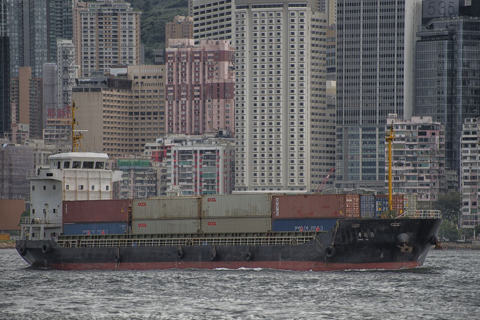 Nikon D800 sample photo. Ship, frachtschiff, container ship photography