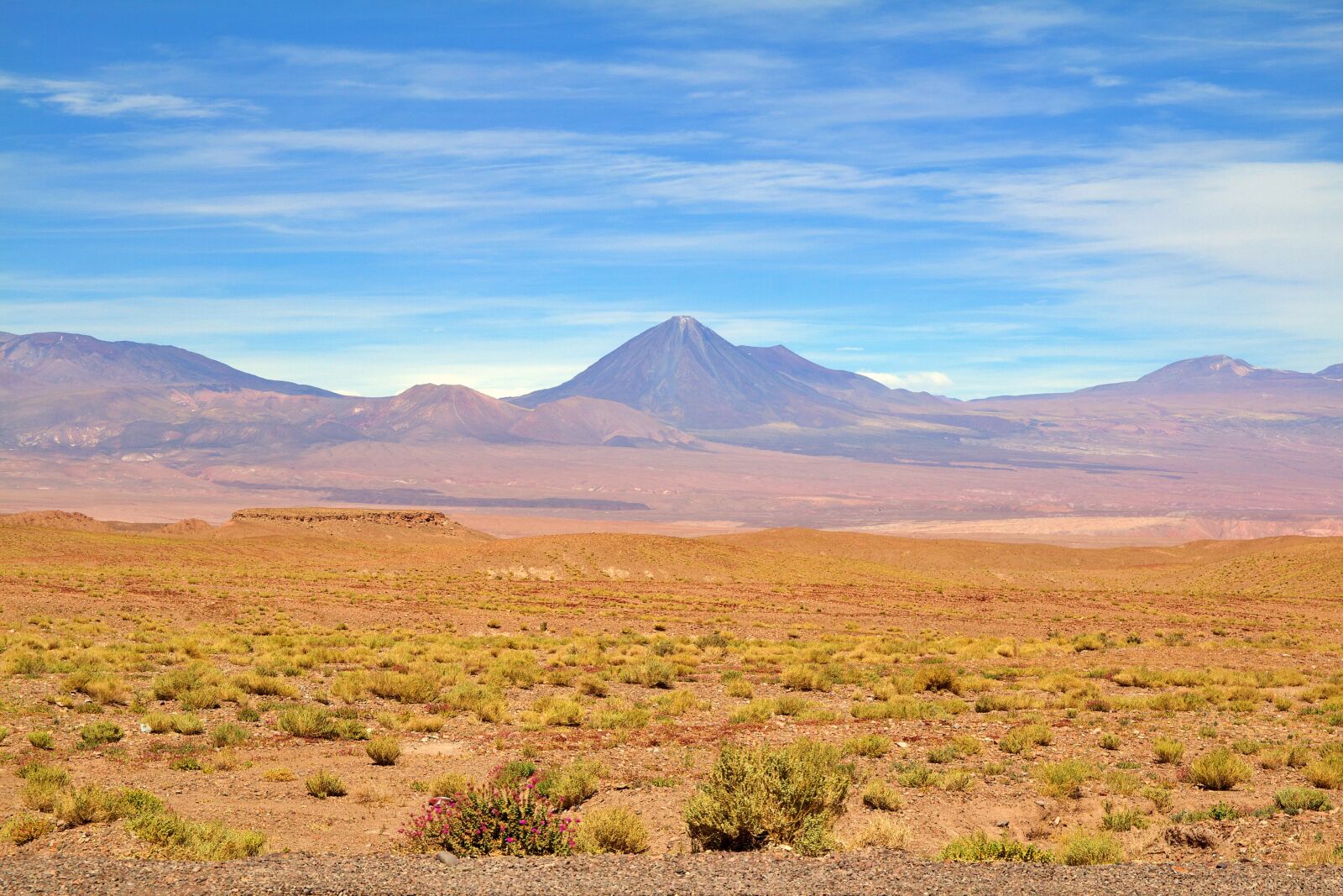 Canon EOS 600D (Rebel EOS T3i / EOS Kiss X5) sample photo. Atacama, chile, desert photography