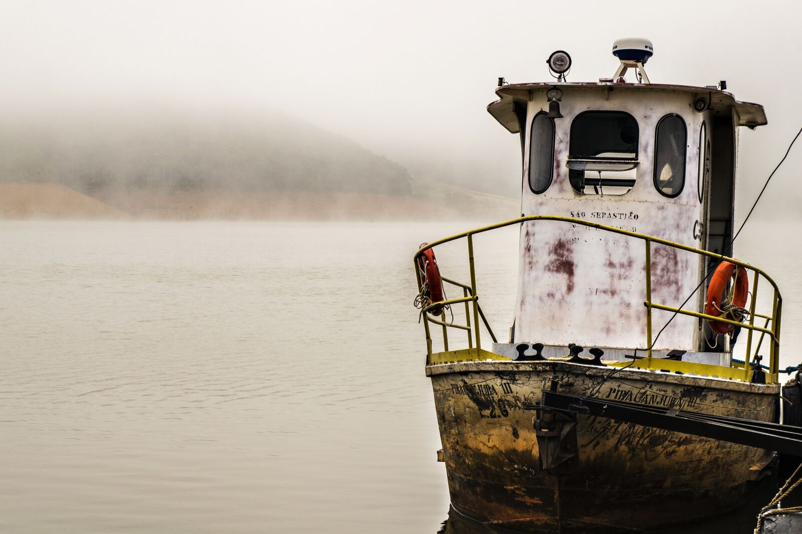Sony Alpha a3000 sample photo. Fog, dam, water photography