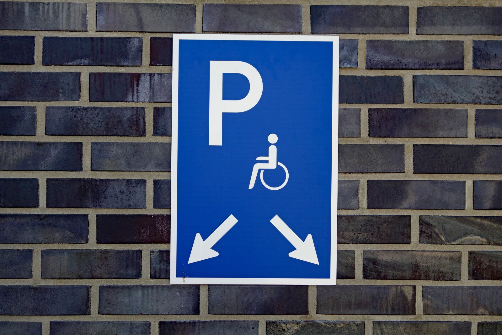 Sony Cyber-shot DSC-RX100 II sample photo. Disabled parking space, park photography