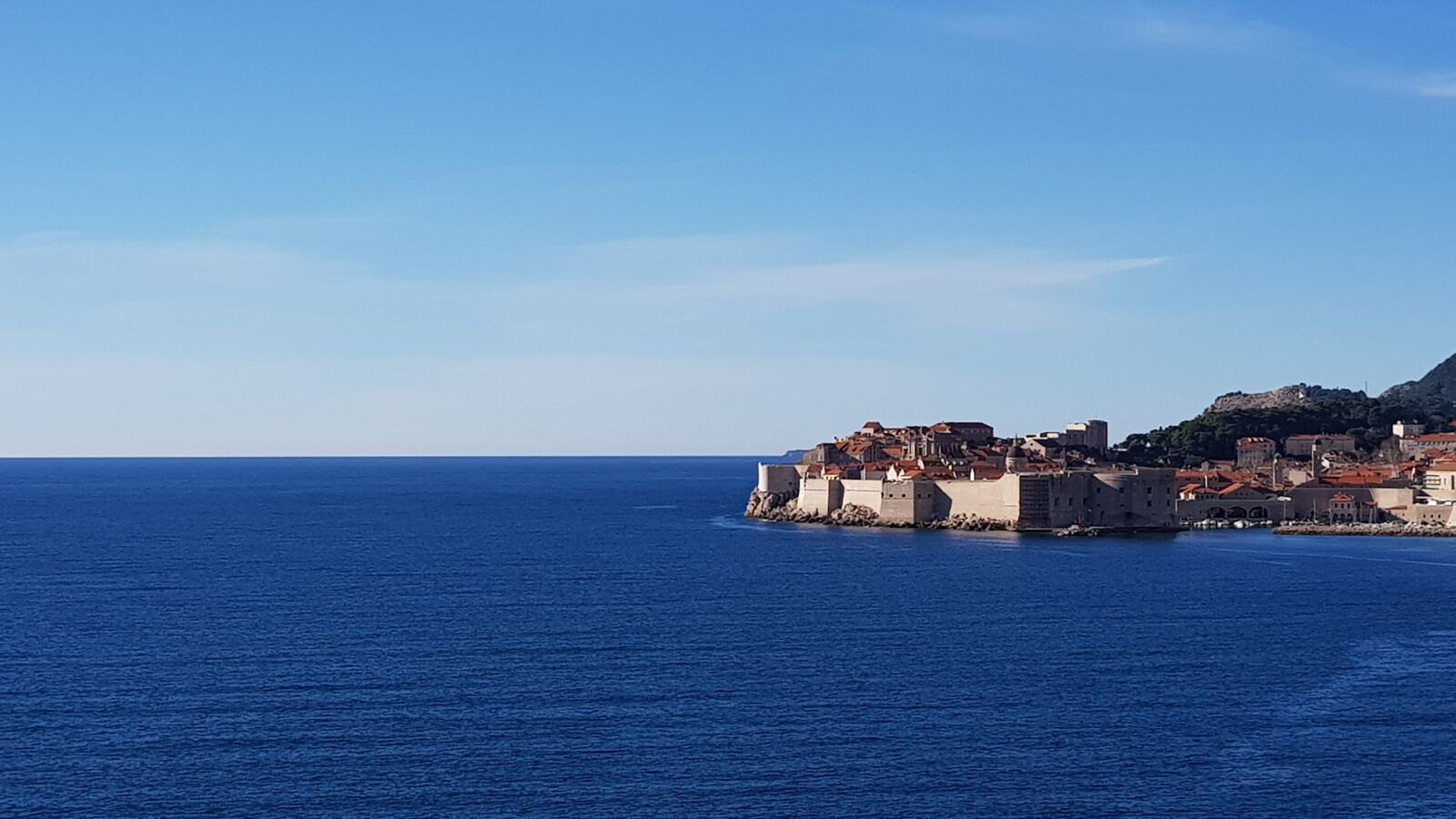Samsung Galaxy S8+ sample photo. Sea, water, travel photography