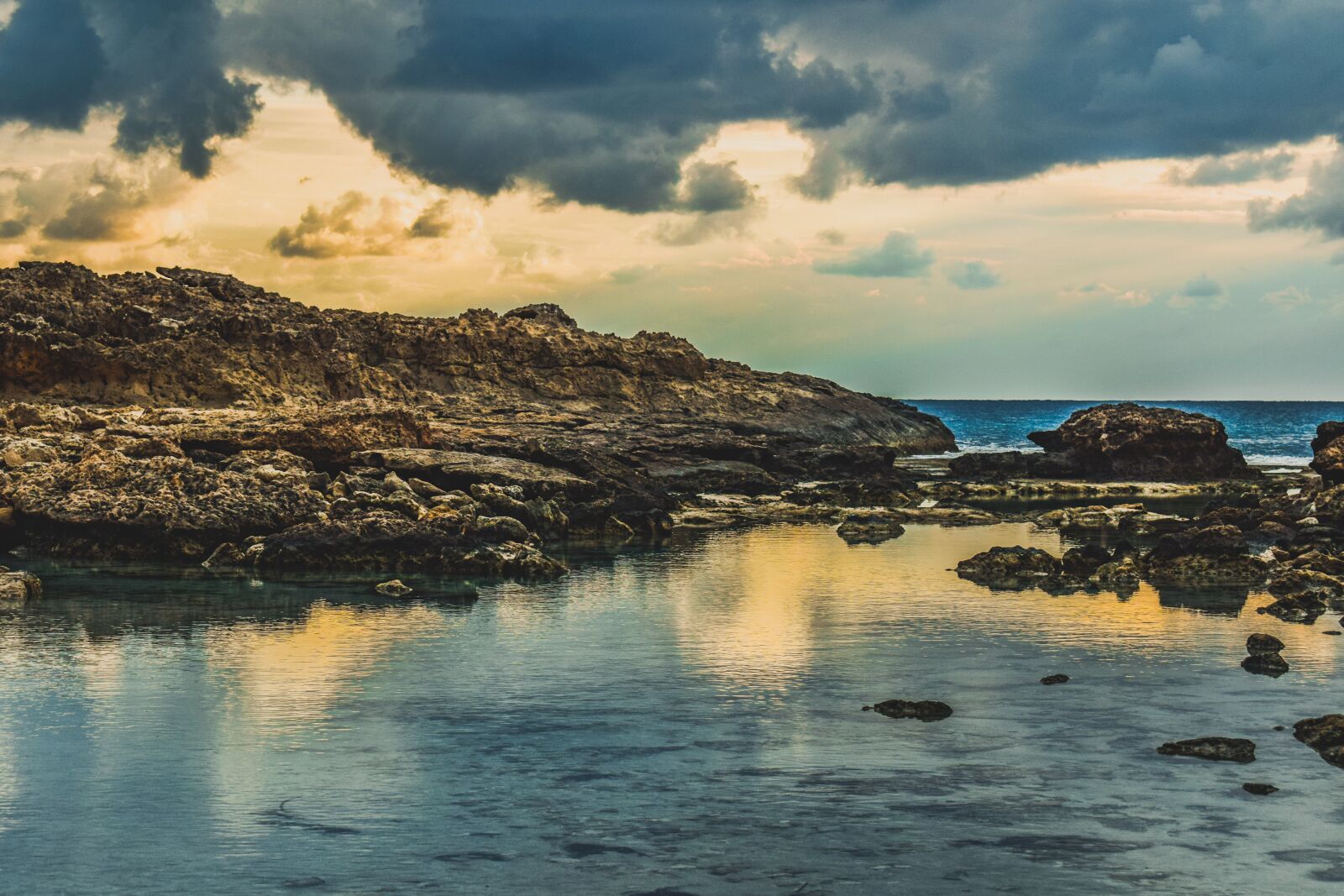 Nikon D3300 sample photo. Rocky coast, sea, nature photography