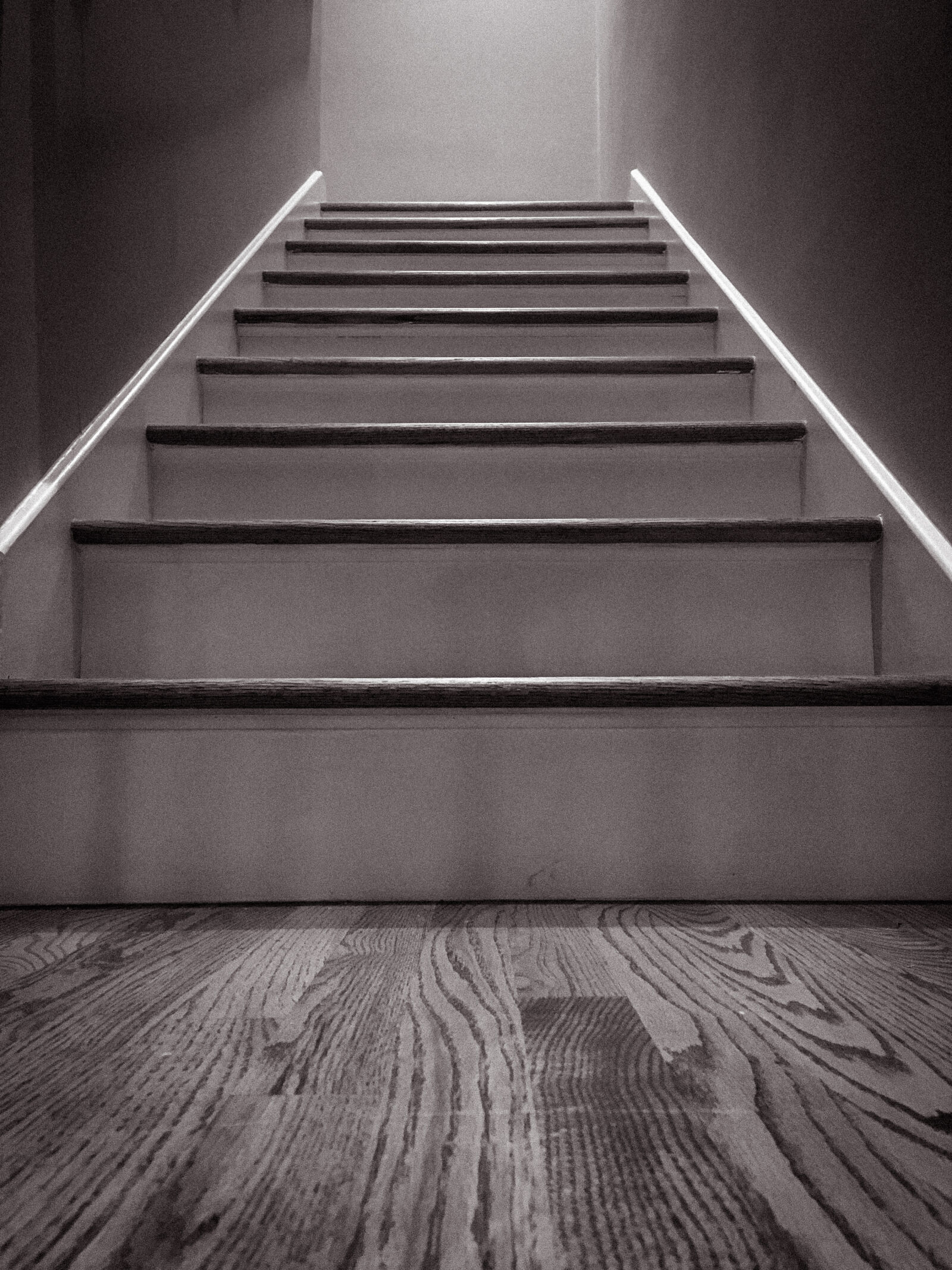 Apple iPhone 6s sample photo. Theme, staircase photography
