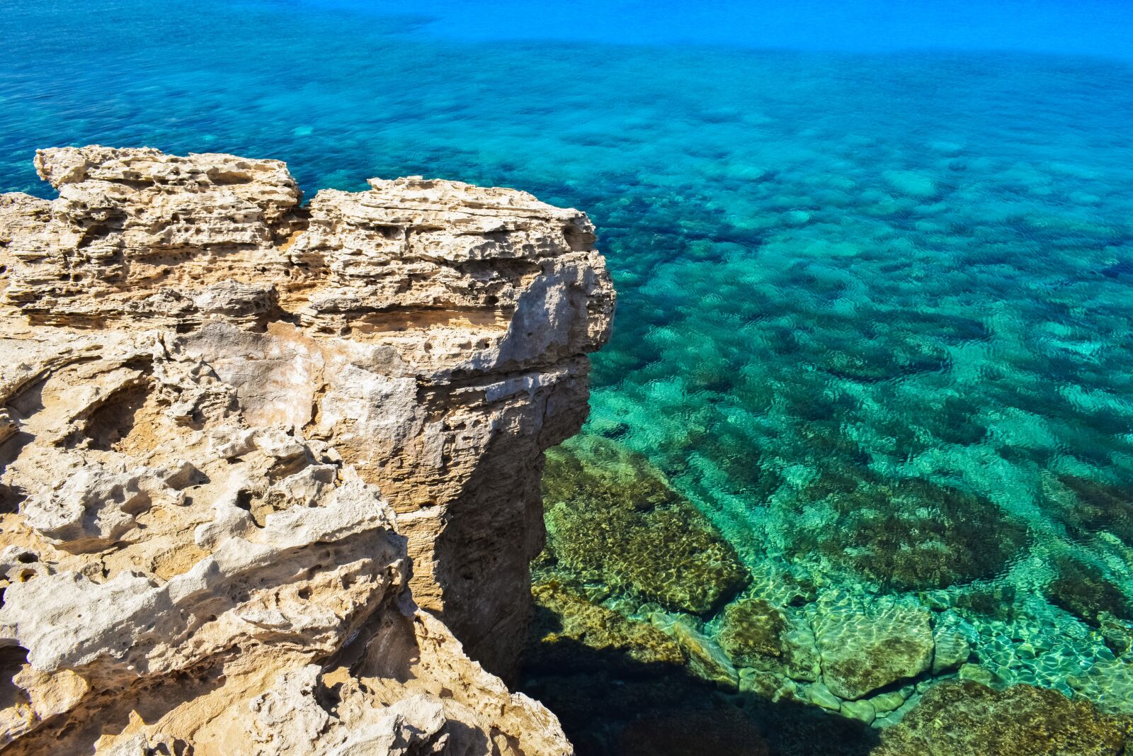 Nikon D3300 sample photo. Cliff, sea, rocky coast photography