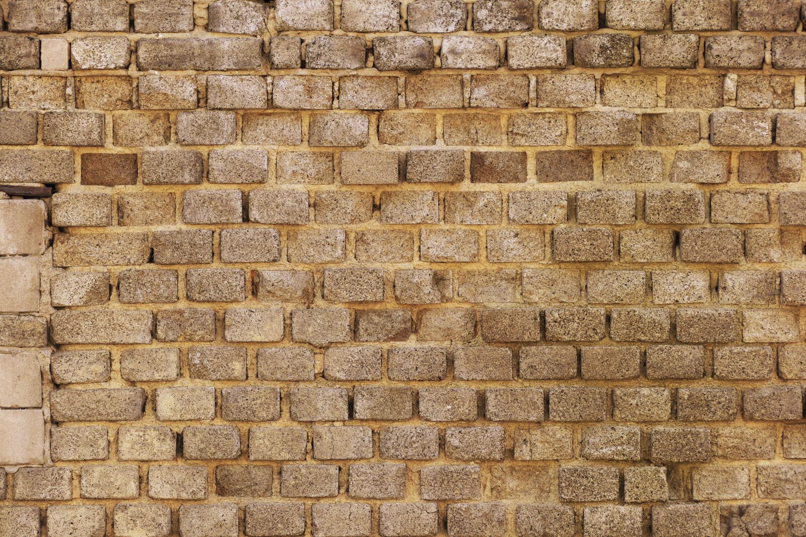 Panasonic Lumix DMC-FZ1000 sample photo. Sand-lime brick, old brick photography