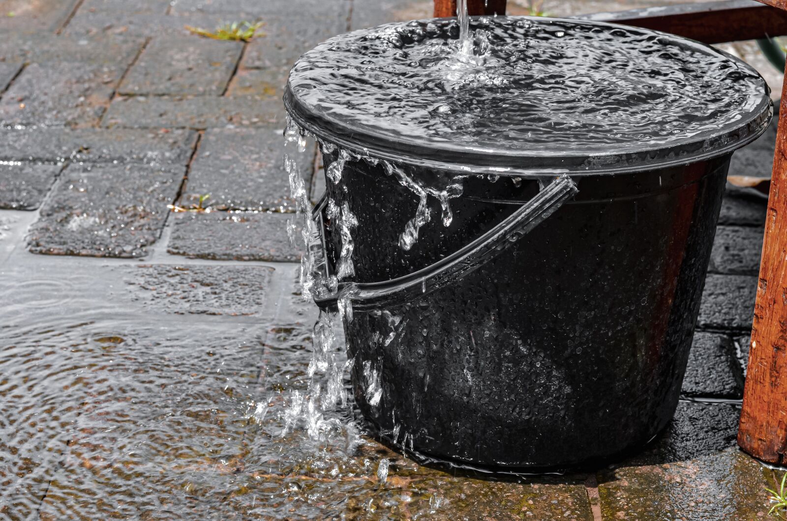 Nikon D5100 sample photo. Water, buckets, chocolates photography