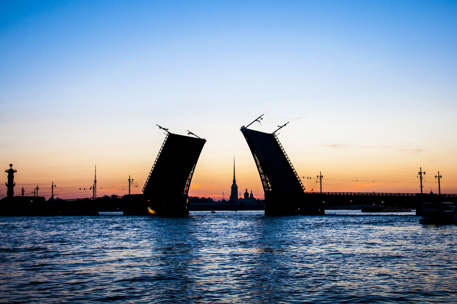 Nikon D90 sample photo. Water, sea, ship photography