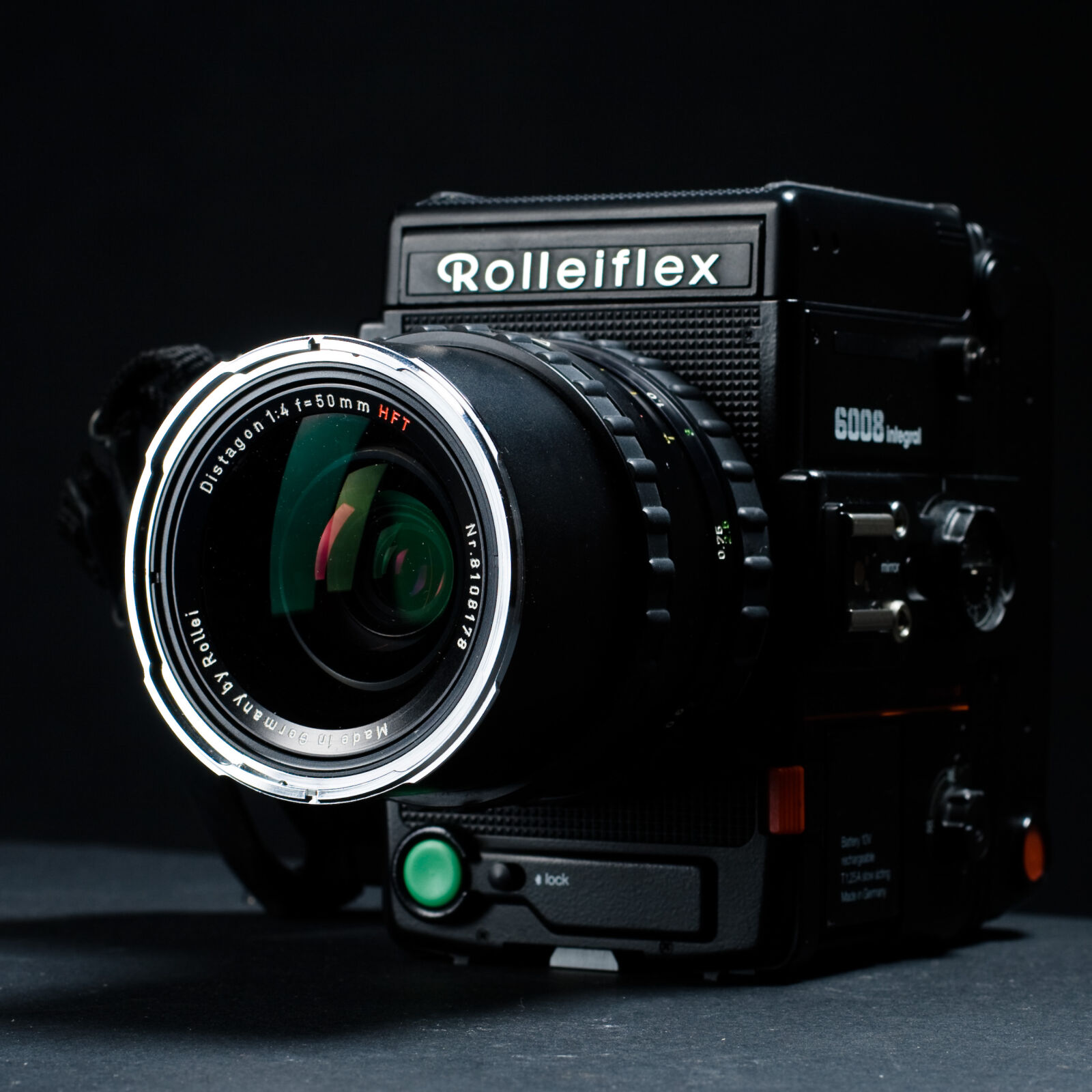 Canon EF 50mm F1.4 USM sample photo. Black, rolleiflex, 6008, camera photography