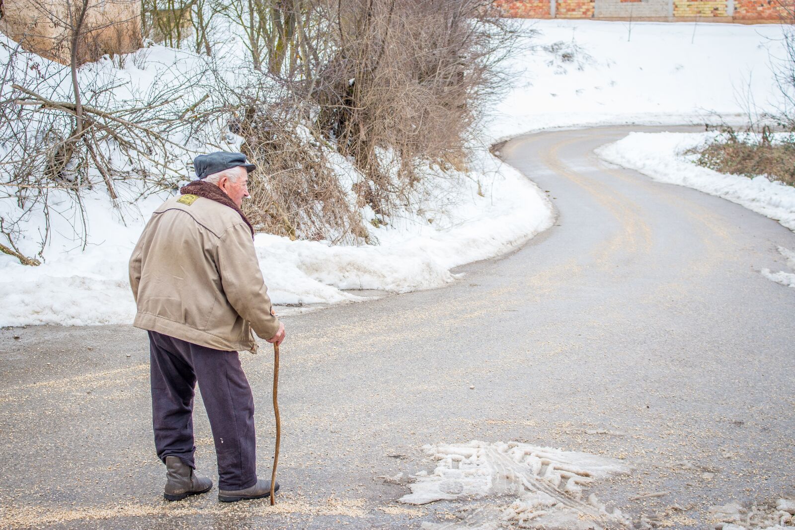 Canon EOS 700D (EOS Rebel T5i / EOS Kiss X7i) sample photo. Grandpa, old man, senior photography