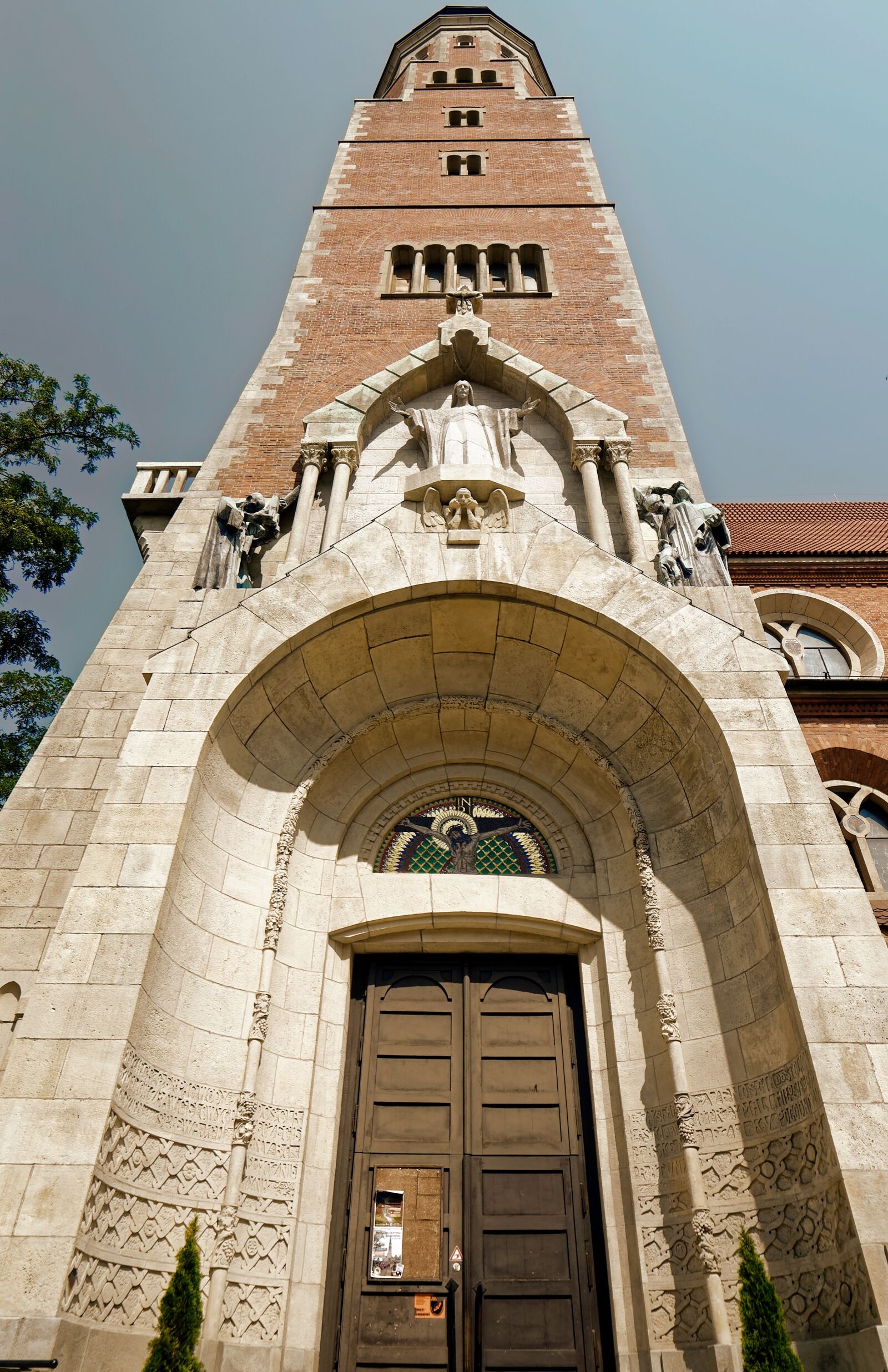 Nikon D5100 sample photo. Building, church, cathedral photography