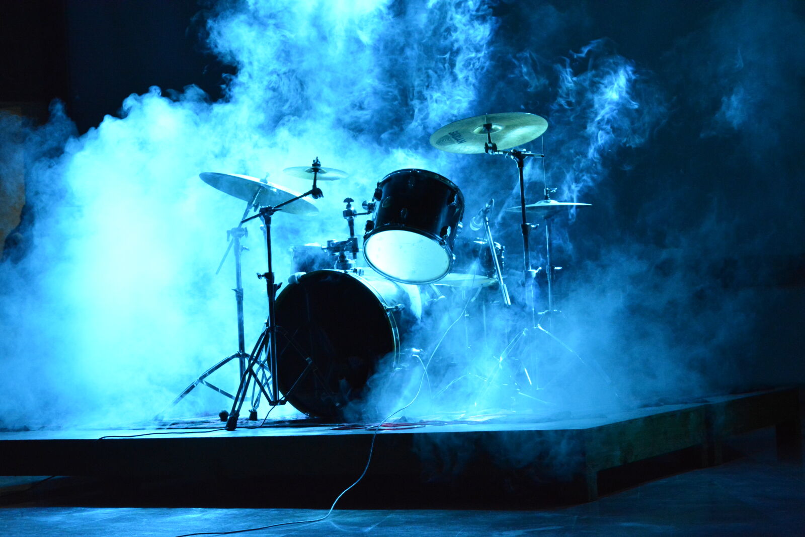 Nikon D5200 sample photo. Band, blue, smoke, drum photography