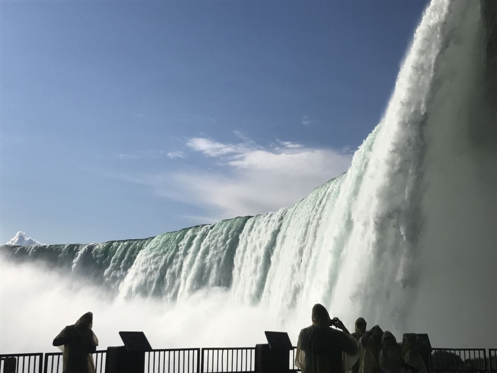iPhone 7 back camera 3.99mm f/1.8 sample photo. Waterfall, niagara, canada photography