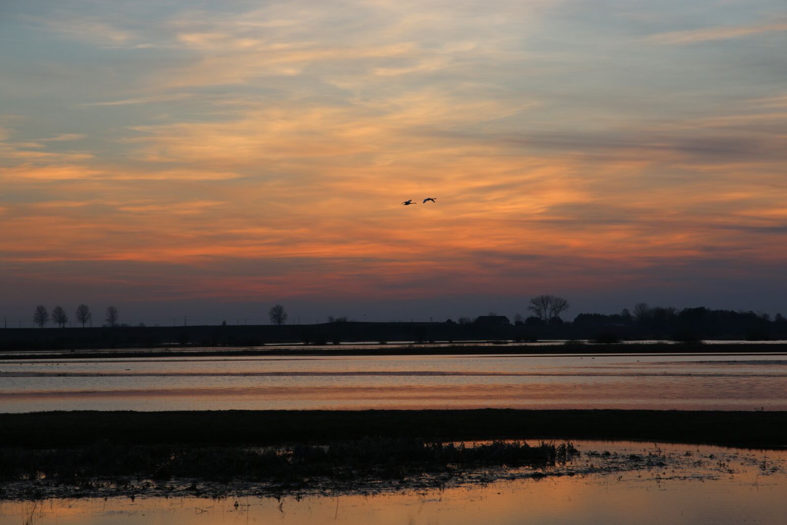 Canon EOS 70D sample photo. West, twilight, sky photography