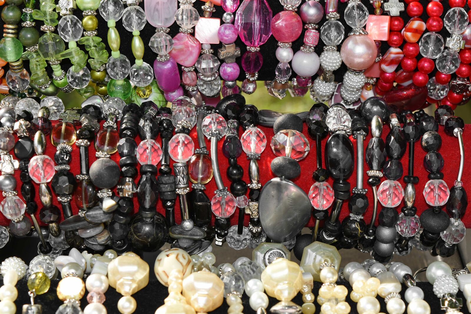 Nikon D5500 sample photo. Detail, handmade, jewelry, necklace photography