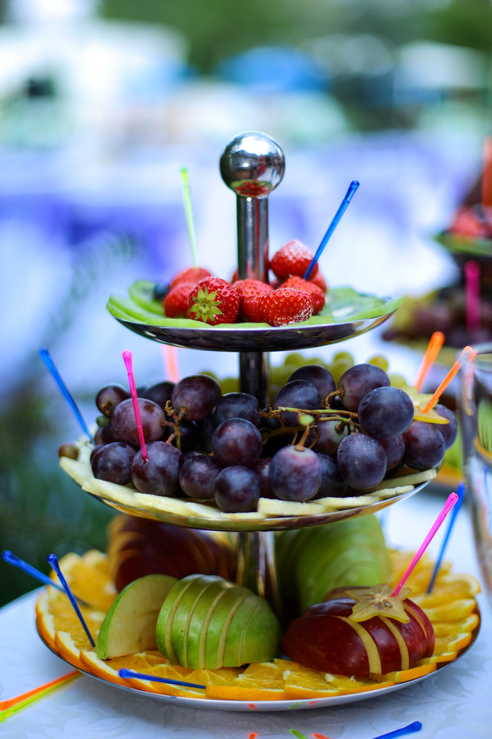 Canon EF 50mm F1.4 USM sample photo. Berry, fruit, strawberry photography