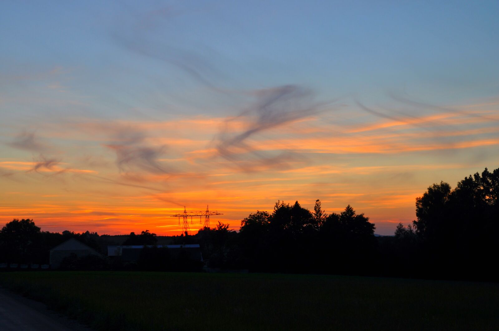Nikon D5000 sample photo. Clouds, the sun, landscape photography