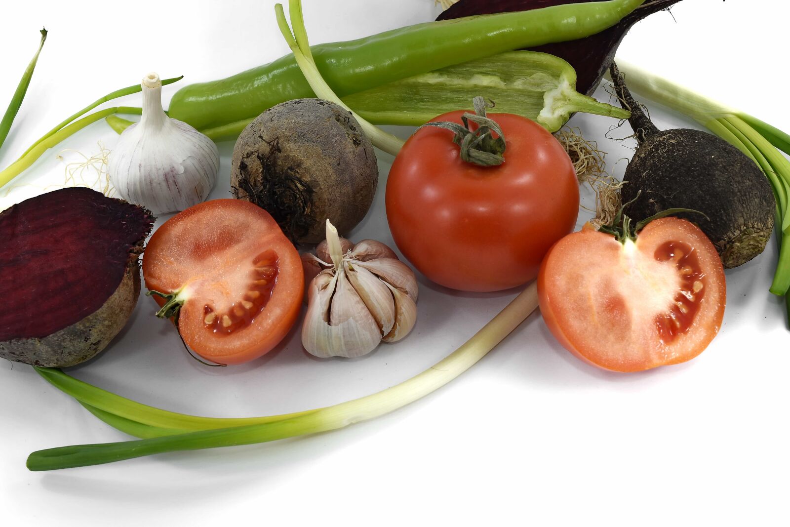 Nikon D5500 sample photo. Beetroot, garlic, onion, radish photography