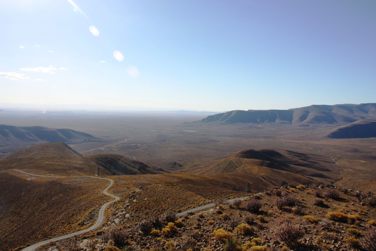 Canon EOS 450D (EOS Rebel XSi / EOS Kiss X2) sample photo. Karoo, gravel road, desert photography