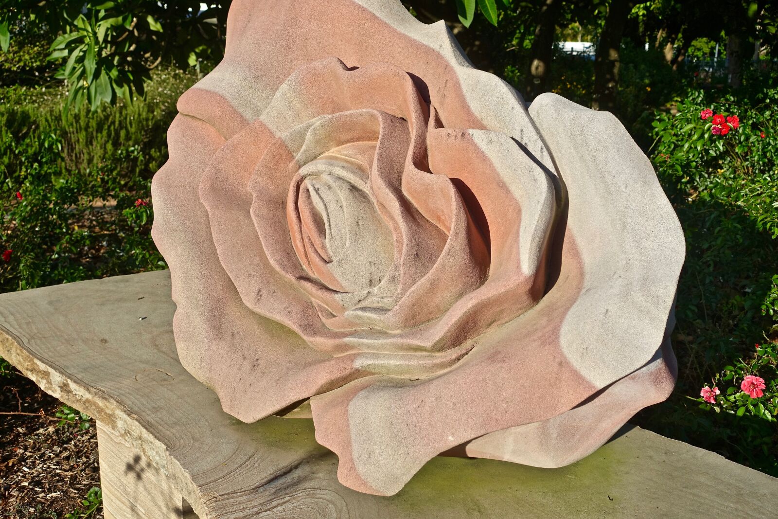 Sony Cyber-shot DSC-RX100 III sample photo. Sculpture, rose, stone photography