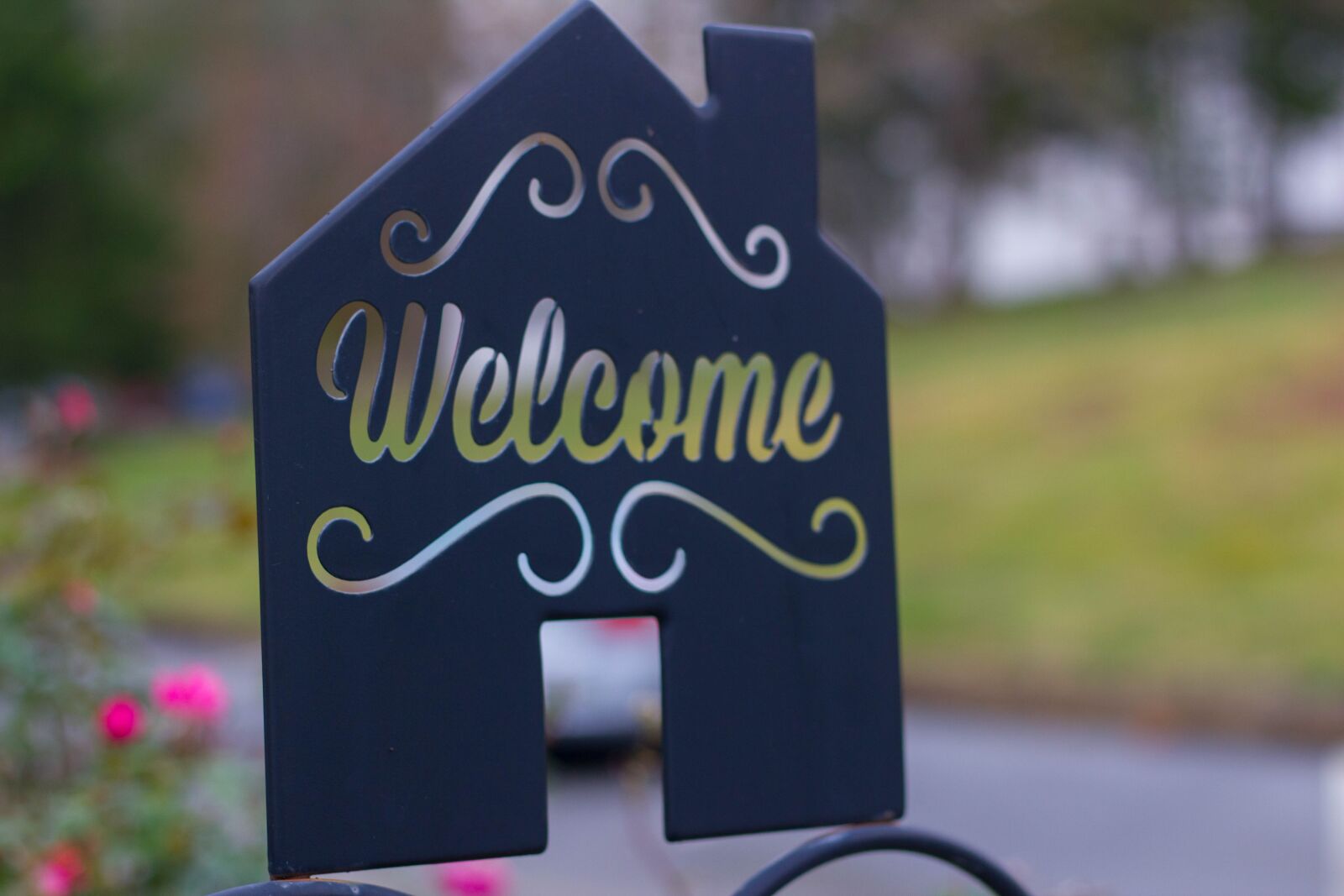 Canon EOS 550D (EOS Rebel T2i / EOS Kiss X4) sample photo. Welcome, sign, board photography