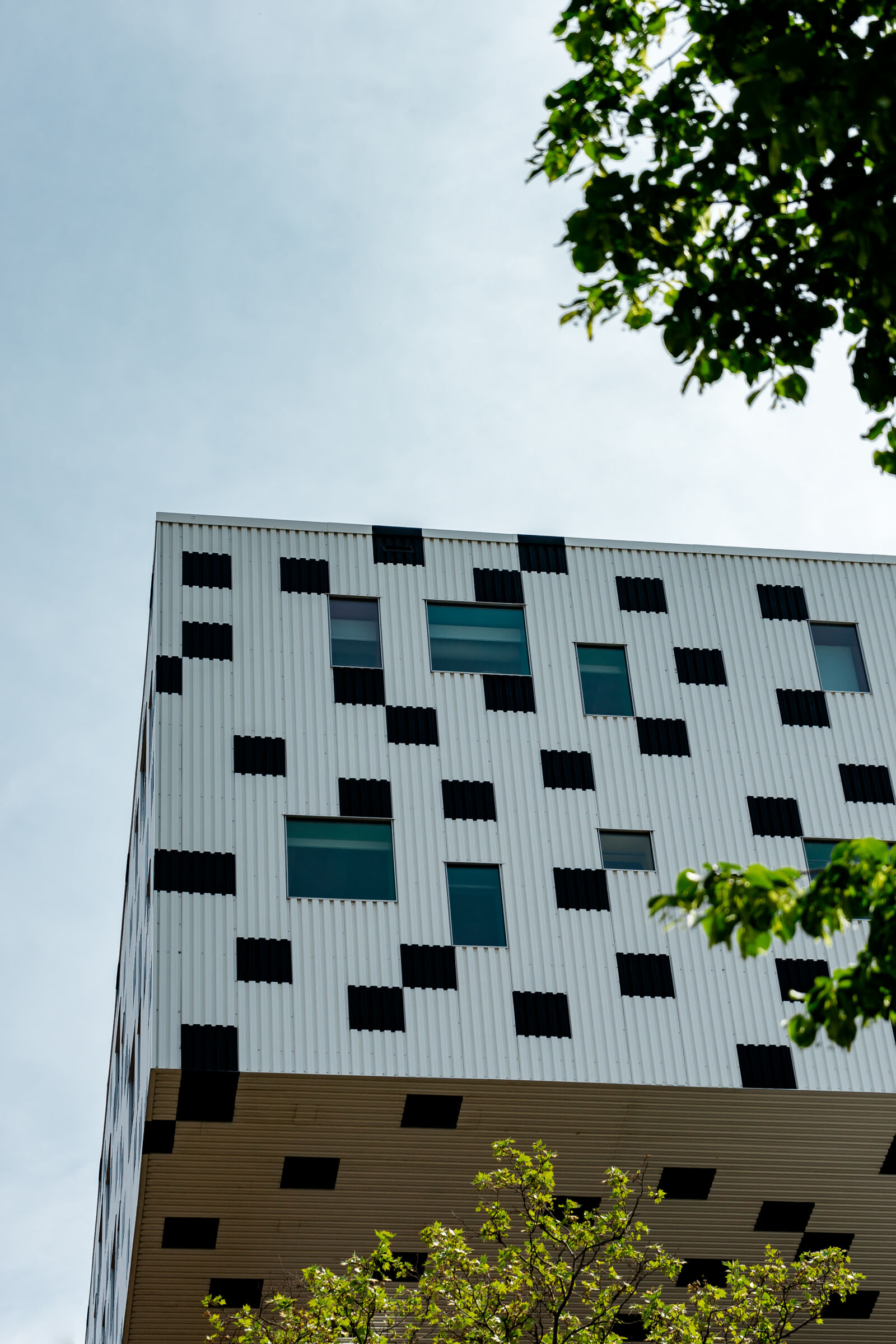 Sony a7 II + Sony FE 28-70mm F3.5-5.6 OSS sample photo. Architectural, design, architecture, building photography