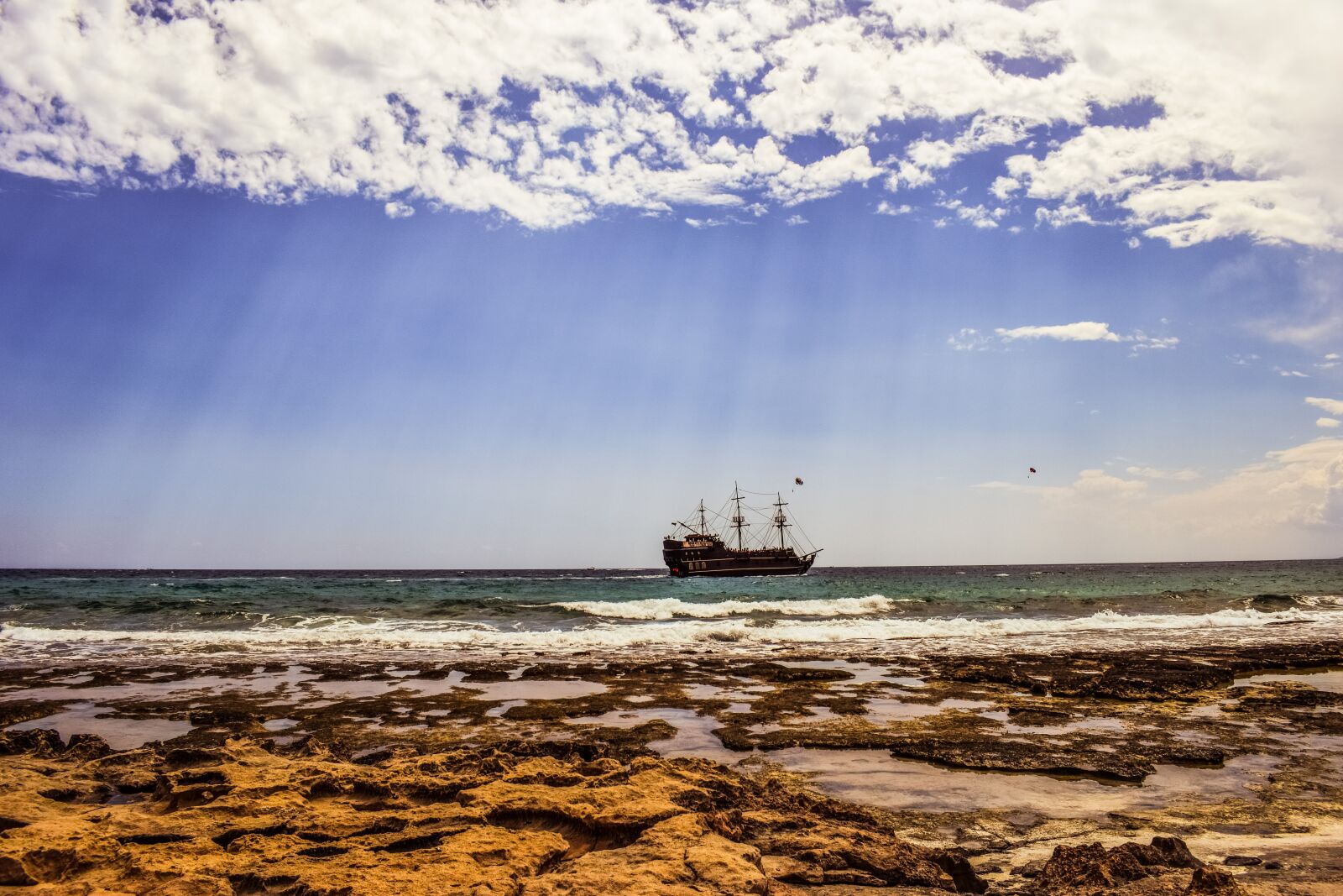 Nikon D3300 sample photo. Beach, rocky coast, sea photography