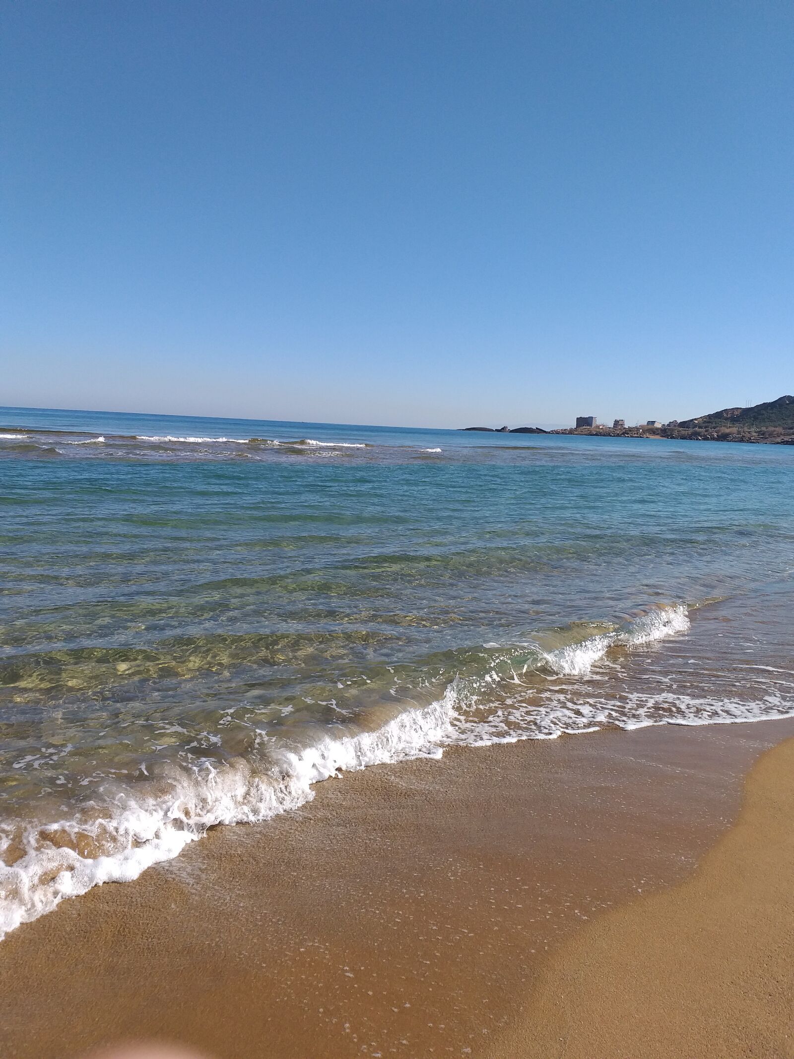 Samsung Galaxy J8 sample photo. Sea, landscape, beach photography