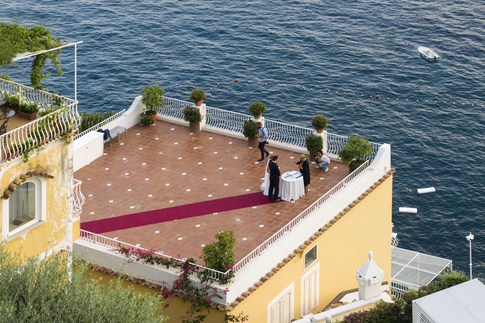 Sony a6000 sample photo. Wedding, sea, positano photography