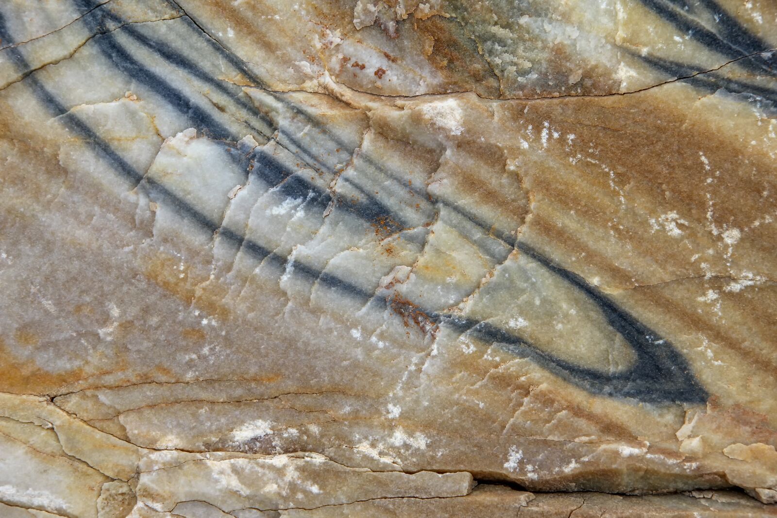Canon EOS 550D (EOS Rebel T2i / EOS Kiss X4) sample photo. Stone, pattern, structure photography