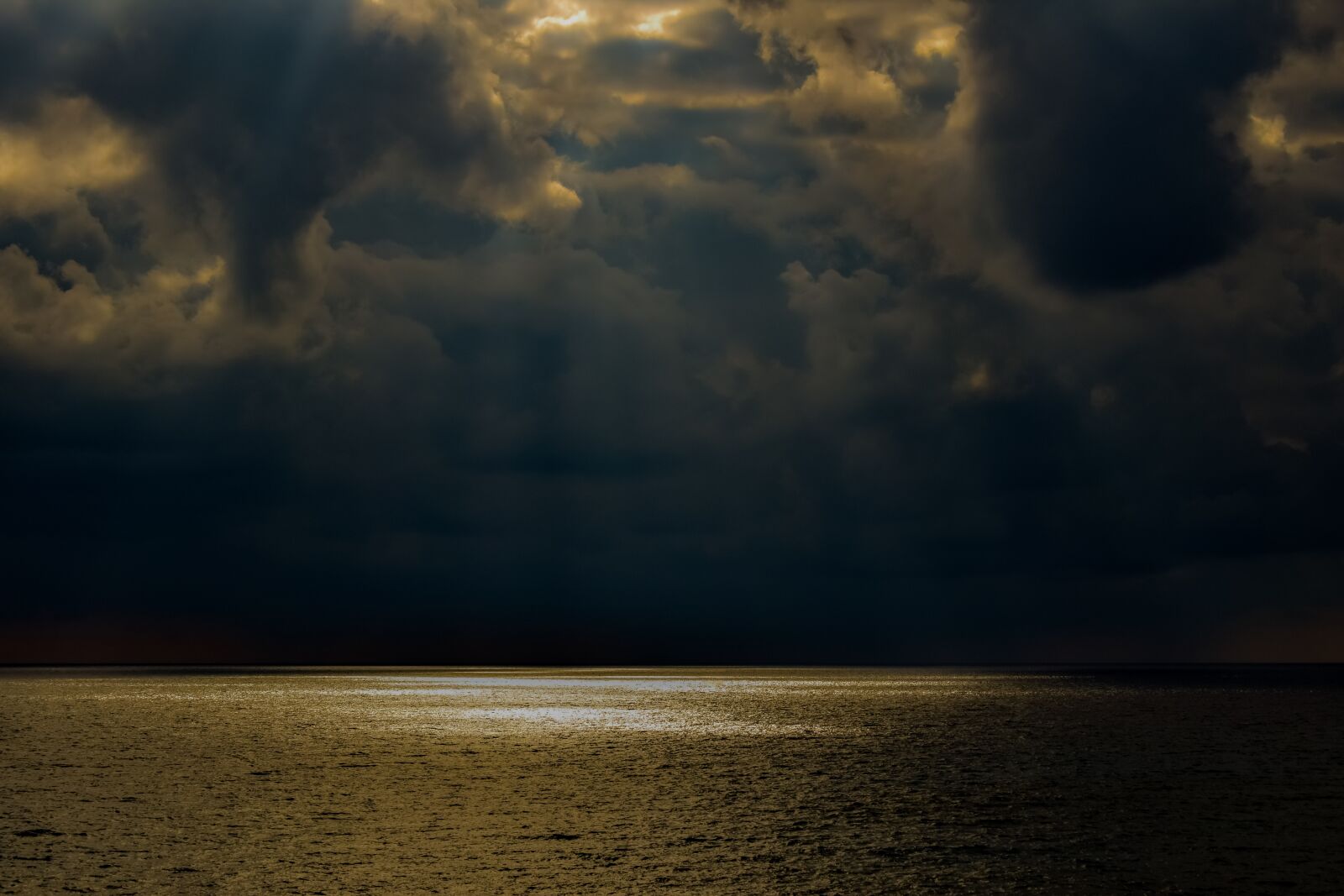 Nikon D3300 sample photo. Storm, overcast, dark photography