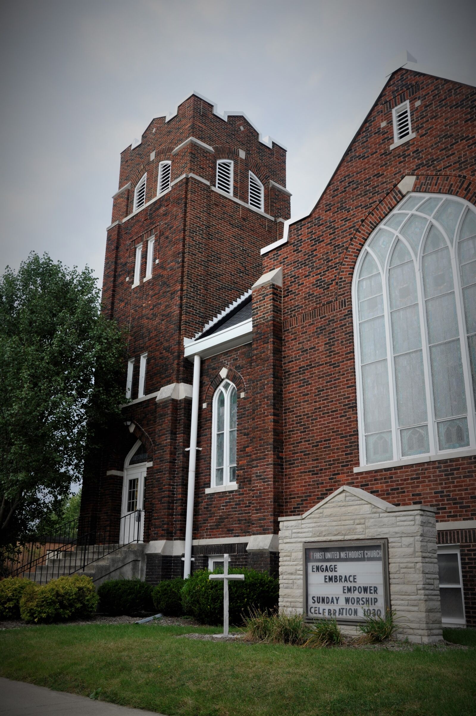 Nikon D90 sample photo. Old, church, exterior photography