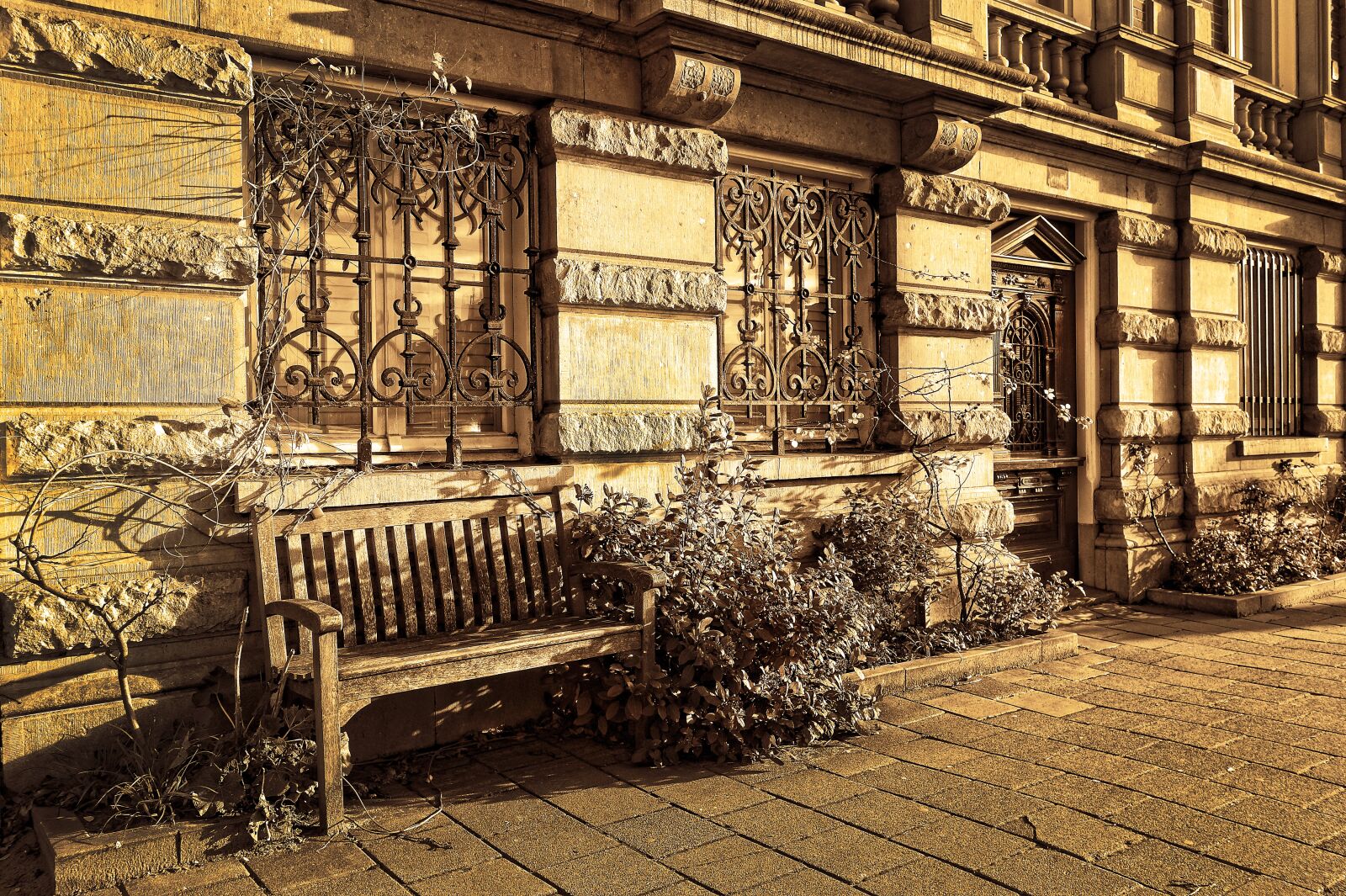 Sony Cyber-shot DSC-RX100 sample photo. Bench, facade, window photography